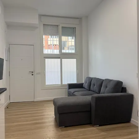 アパート Zona 1 Justo Al Lado De Laestacion De Tren Y Bus Maria Zambrano